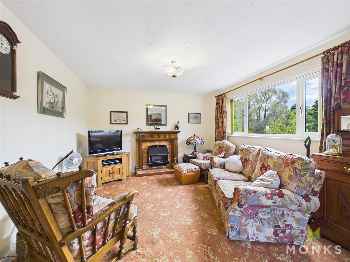 2 Rhyd Galed, Oswestry, SY11 3NY For Sale